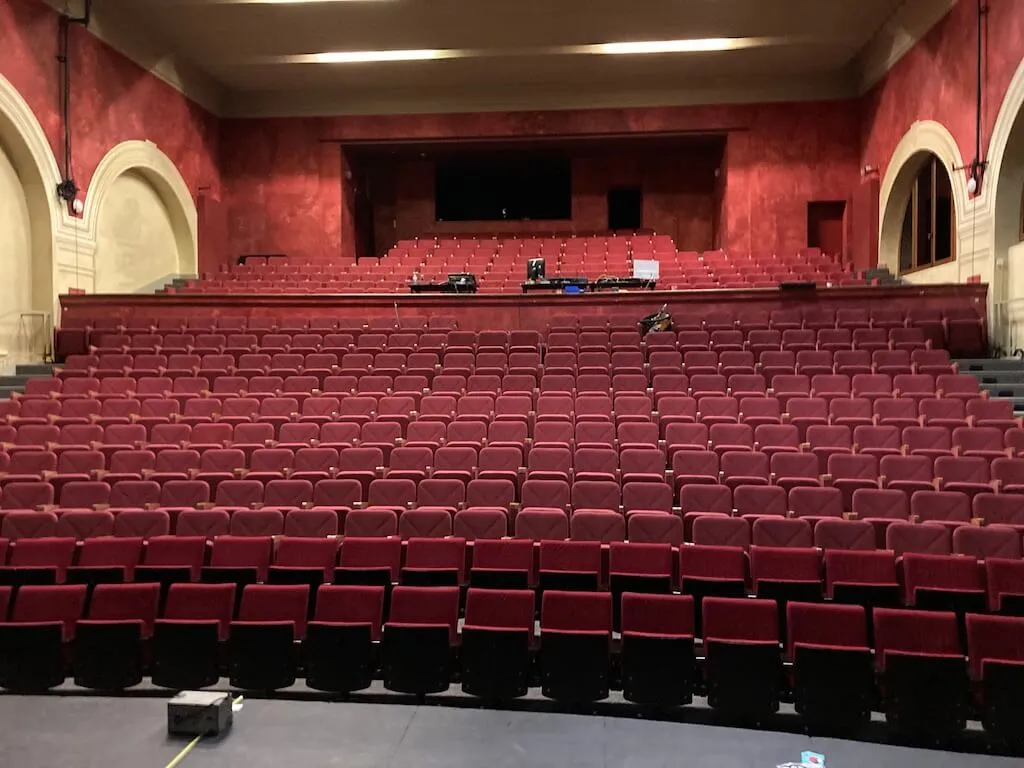 Théâtre Benno Besson